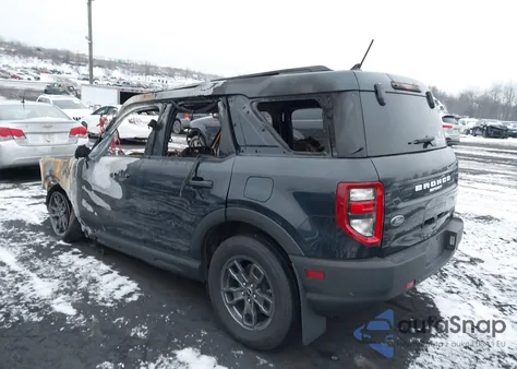 2021 Ford Bronco Sport Big Bend z USA, uszkodzony, nr VIN 3FMCR9B61MRB23056